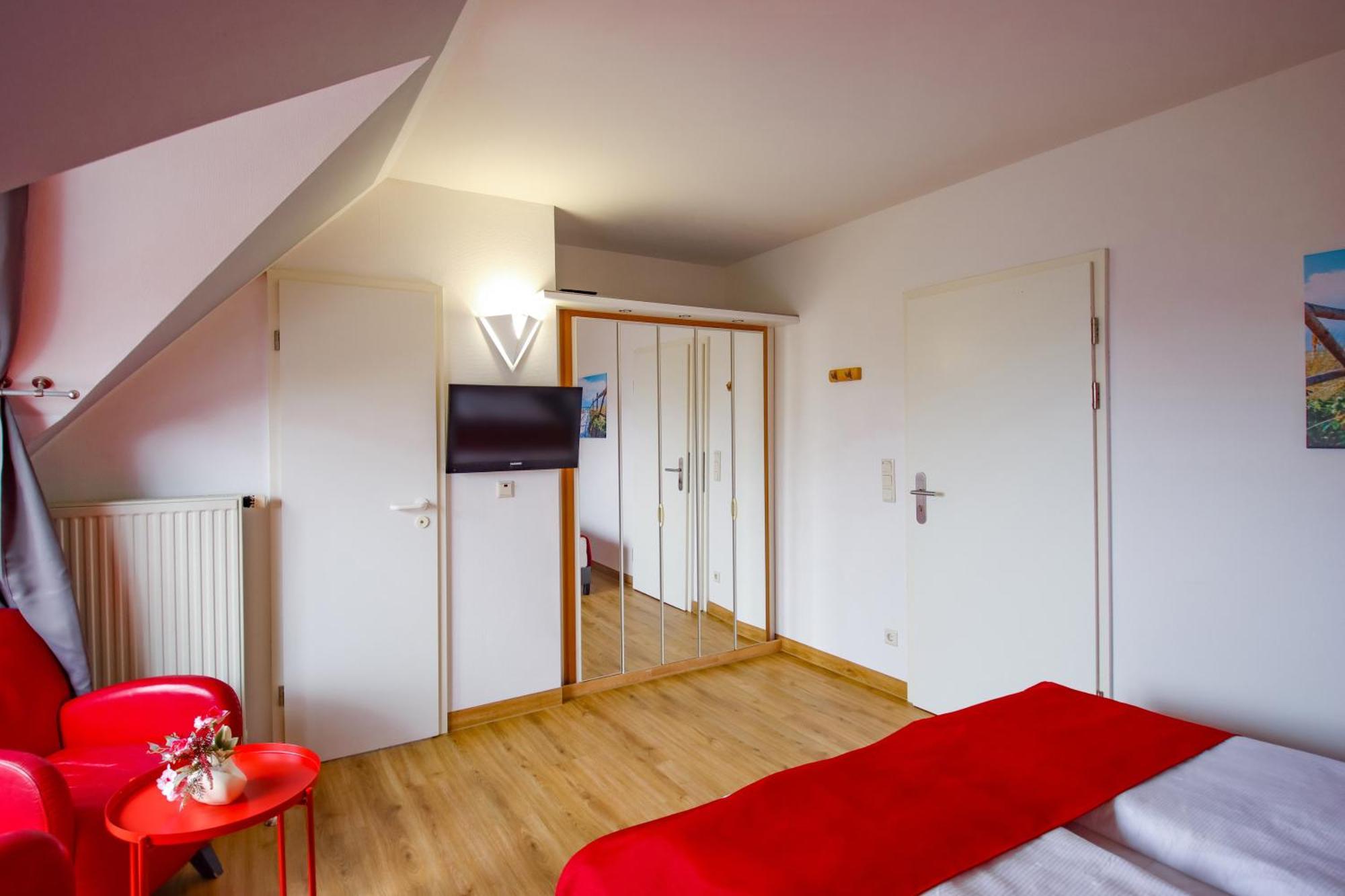 Inselhotel Kleiner Bodden Buschvitz Dış mekan fotoğraf